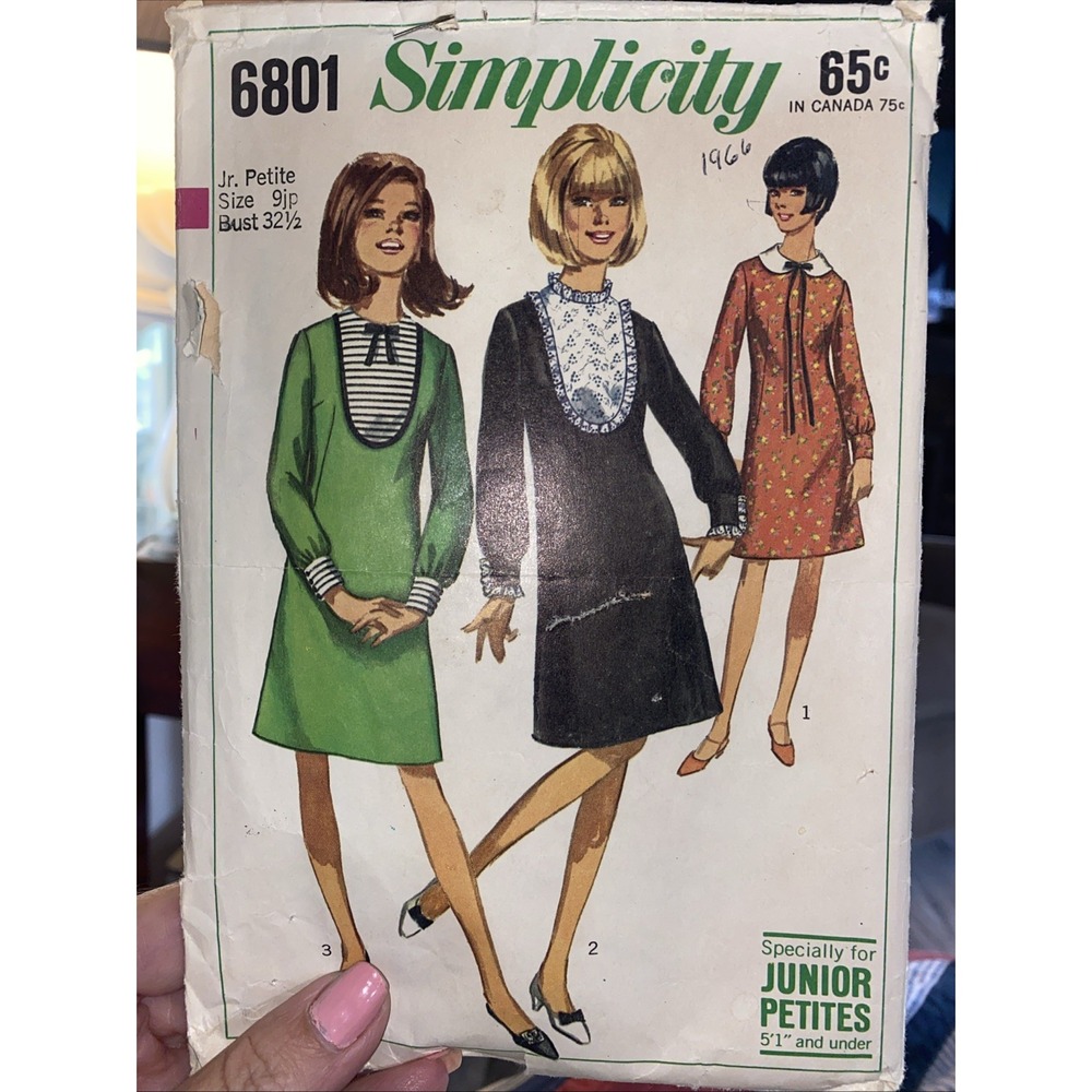 Vintage Simplicity 6801 A-Line Dress Sewing Pattern Jr Petite 9 Bust 32.5 Cut